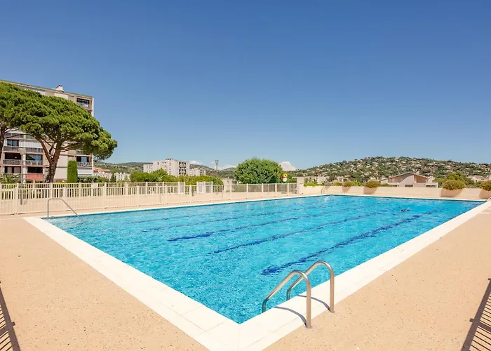 Appartamento Les Coteaux Du Preconil-7 By Interhome *