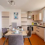 Les Coteaux Du Preconil-7 By Interhome Apartment