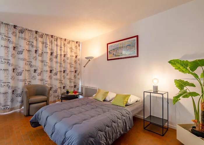 Lägenhet Les Coteaux Du Preconil-7 By Interhome *